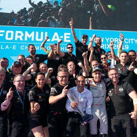 Buemi earns Nissan e.dams' first Formula E victory