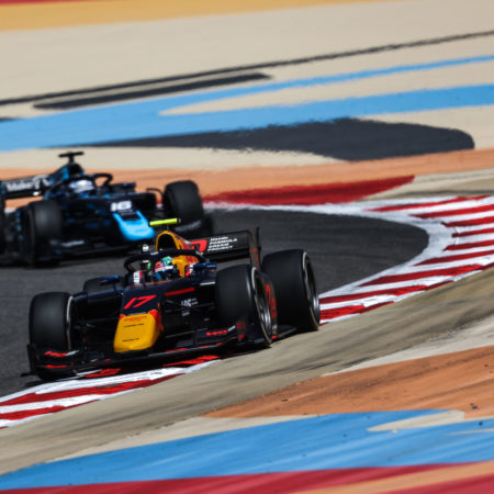 Ayumu Iwasa and Roy Nissany at the Bahrain International Circuit - FIA Formula 2